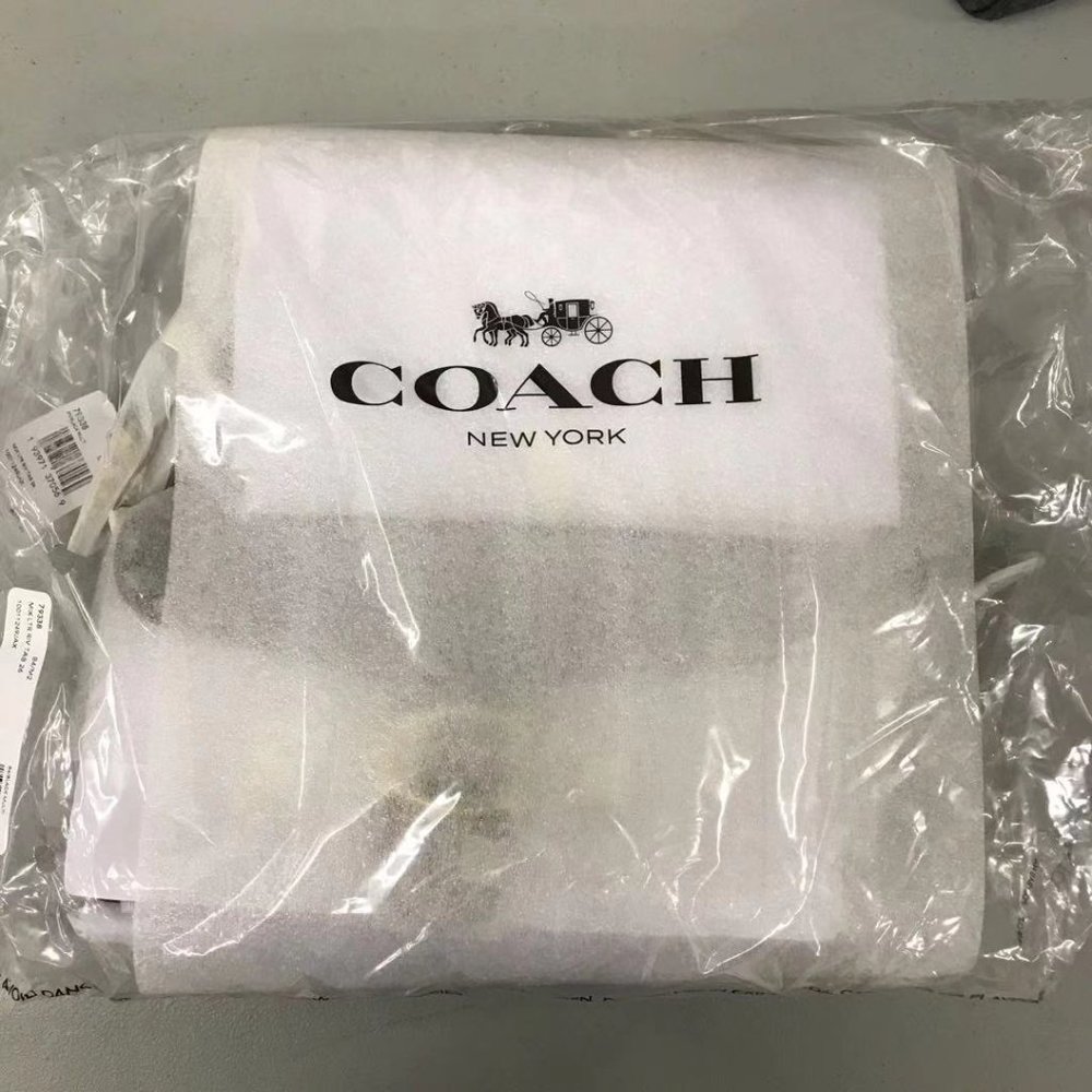 Coach Tabby Shoulder Bag 26 With Rivets - Picture 2 of 15